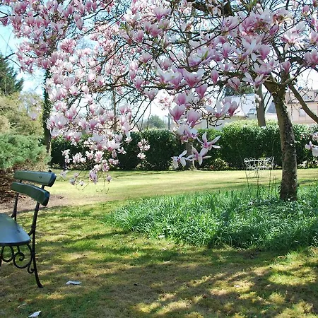 Le Clos De Bourgogne Hotel